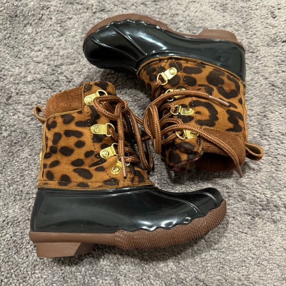 Leopard Print Kids Boots - Picture 2 of 7